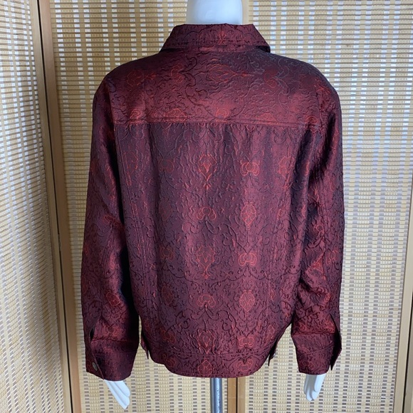 🔷J Jill Red Floral Jacquard Lightweight Jacket Button Up Long Sleeve Size Medium - Picture 6 of 8
